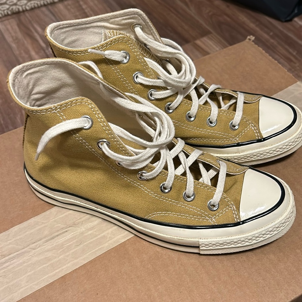 Converse Sneakers